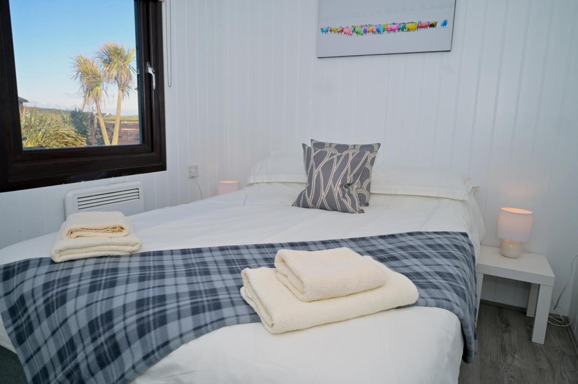 סטרנריר Lodge Cabin With Fabulous Views - Farm Holiday מראה חיצוני תמונה